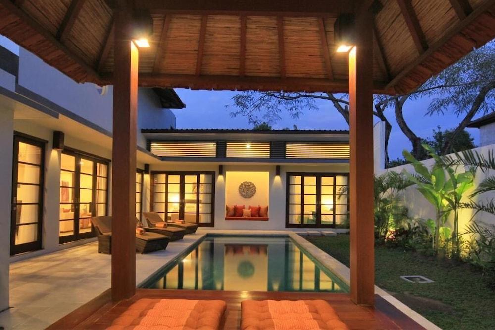Destiny Villas Kerobokan  Exterior photo
